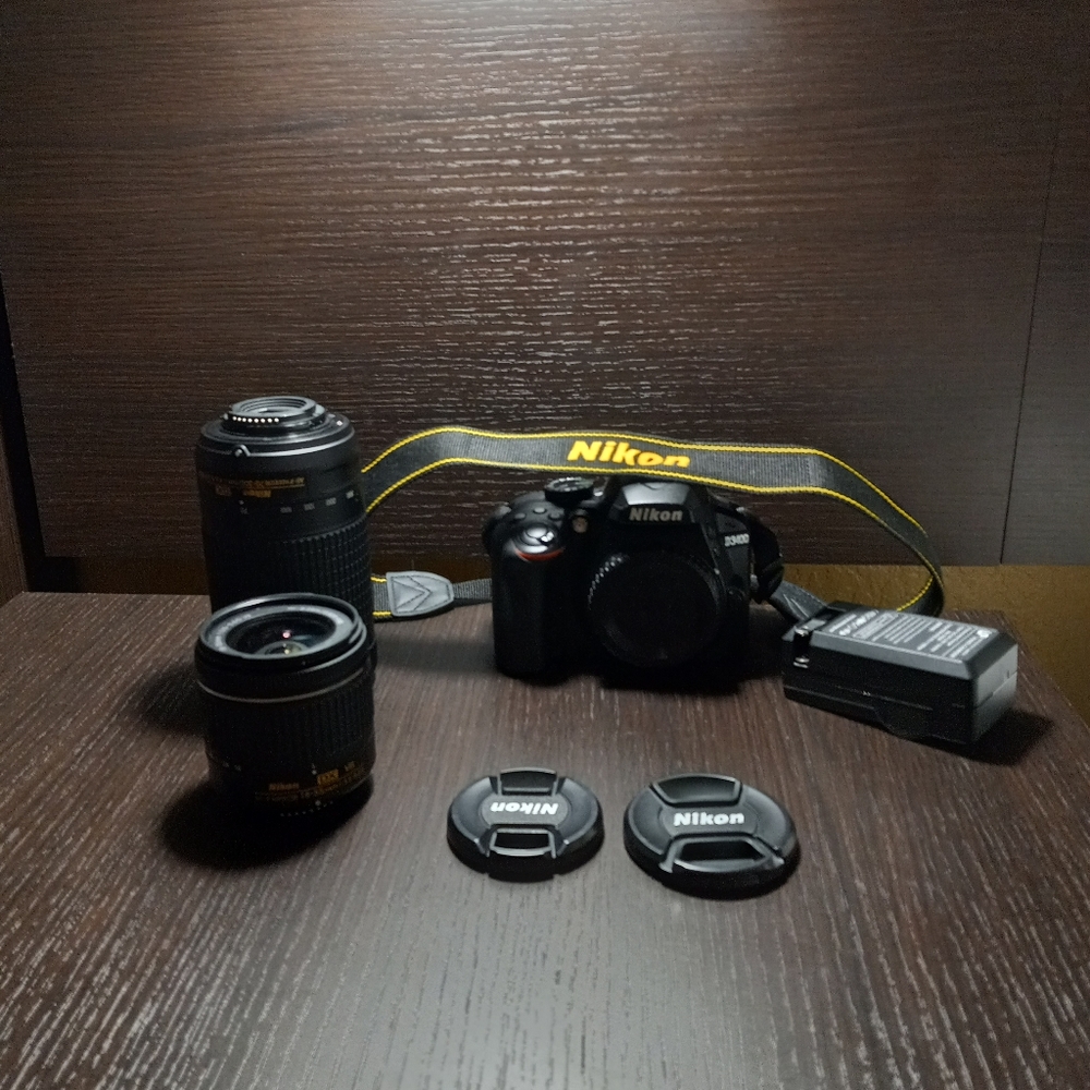 NIKON